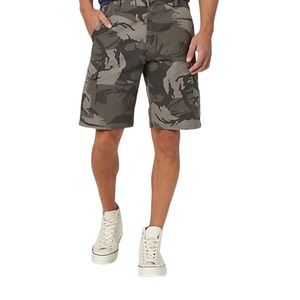NEW Wrangler Five Star Premium Ripstop Cargo Shorts Camo Size 44 Reg